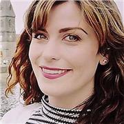 Doy clases particulares de inglés. Vivo por el zona Macarena. 9 años de experiencia. Examinadora de exámenes oficiales